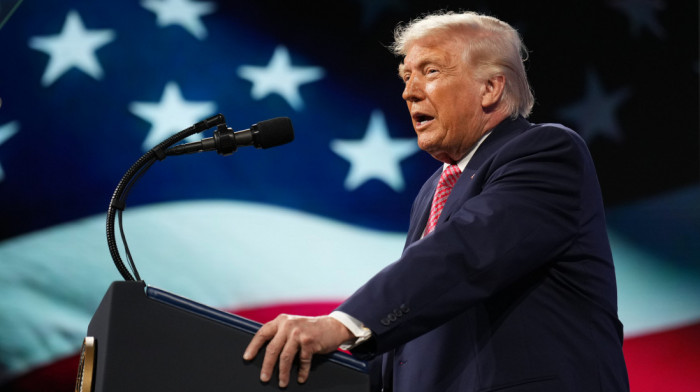 Tramp: Iran je dozvolio prolazak 20 tankera sa naftom kroz Ormuski moreuz