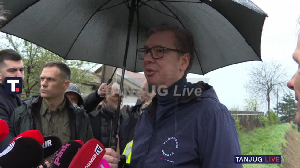 Vučić obilazi radove na gradnji pruge od grada do Ekspa i Nacionalnog stadiona