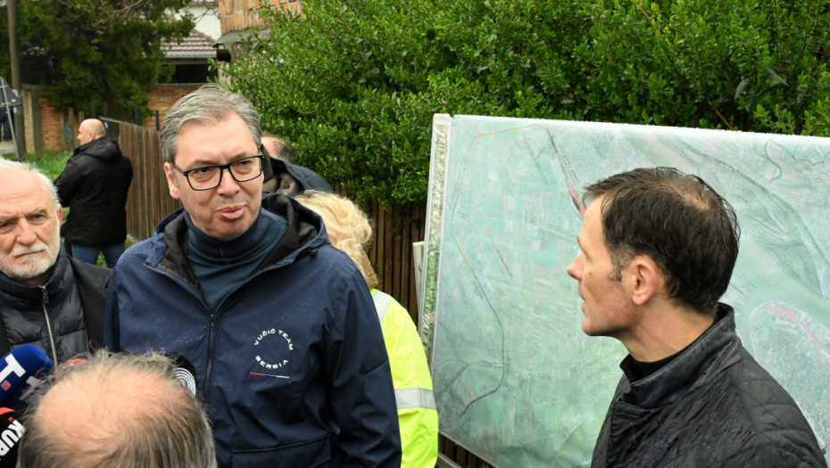 Vučić: Stanična zgrada u Novom Sadu biće gotova do septembra, na Novom Beogradu do kraja godine