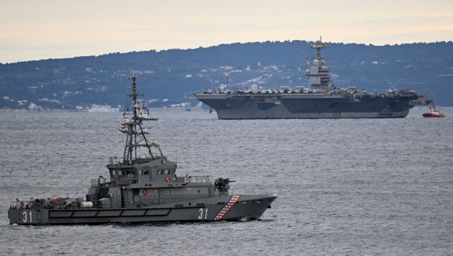 Nosač aviona "Džerald R. Ford" uplovio u Split (FOTO)