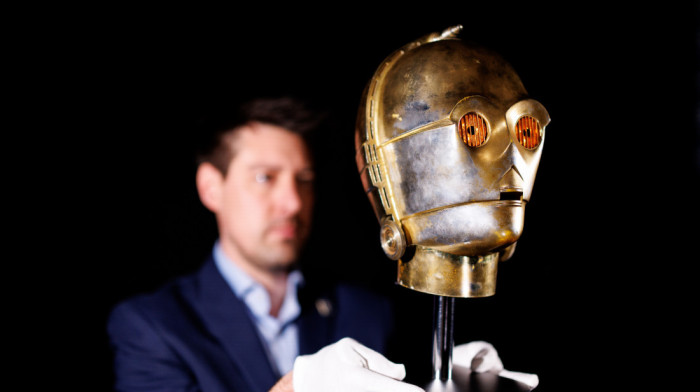 Glava robota iz "Ratova zvezda" prodata za milion dolara