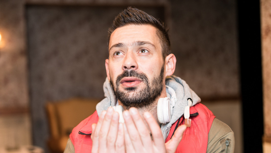 Glumac Milan Vasić: Pre nastupa u Prizrenu tzv. kosovska policija mi rekla šta smem da pevam