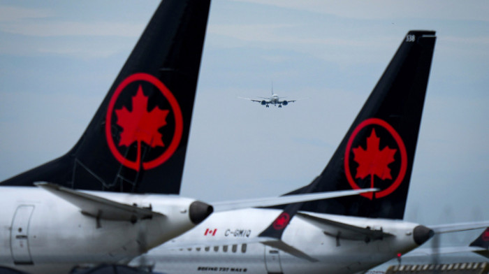 Zna samo "bonjour" i "merci": Direktor Er Kanade podnosi ostavku posle kritika zbog nekorišćenja francuskog jezika