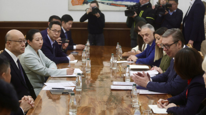 Vučić sa delegacijom iz Kine i predsednikom HBIS-a: Sadržajan razgovor o saradnji