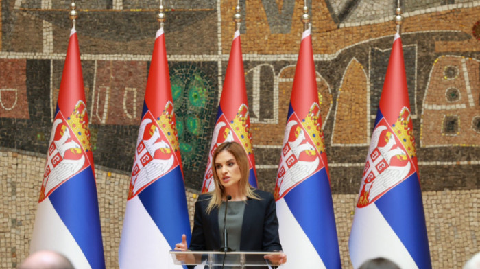 Stamenkovski uručila 125 ugovora iz socijalne zaštite ukupne vrednosti 600 miliona dinara