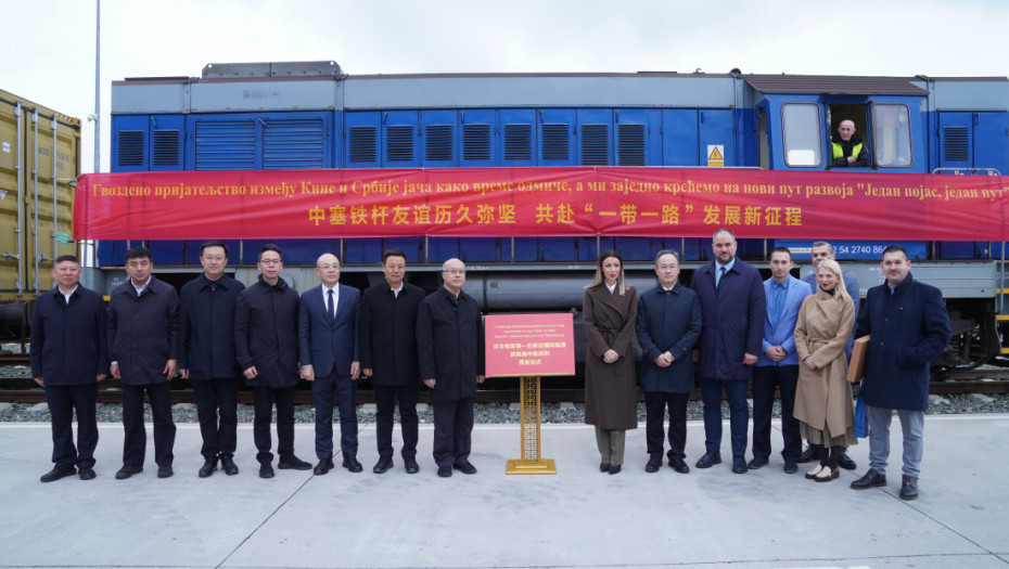 Voz iz Batajnice sa srpskim proizvodima krenuo put kineske provincije Habei
