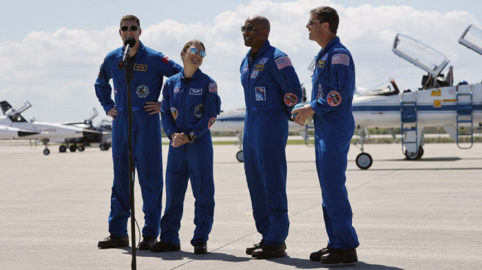 Kraj 53-godišnje tišine: NASA večeras lansira misiju Artemis II ka Mesecu, ko će činiti posadu?