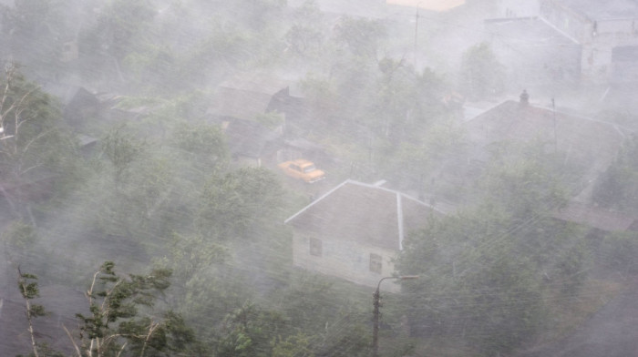 Trebinje zahvatila jaka bura, udari vetra i do 40 kilometara na čas