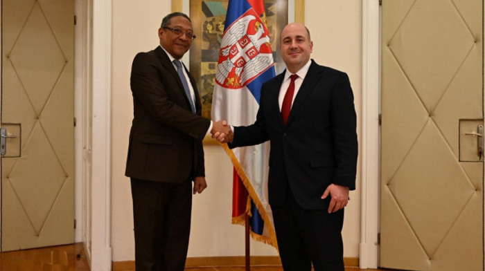 Srbija i Kuba jačaju odnose: Kozarev i Ernandes o saradnji i globalnim pitanjima