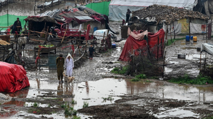 U Avganistanu i Pakistanu olujno nevreme odnelo 121 ljudski život