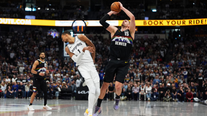 Maestralni Nikola Jokić presudio Sparsima i Vembanjami: Sudar titana pripao Srbinu