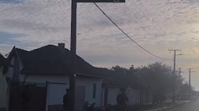 Policija i vojska pretražuju teren u opštini Kanjiža, blokirano više puteva