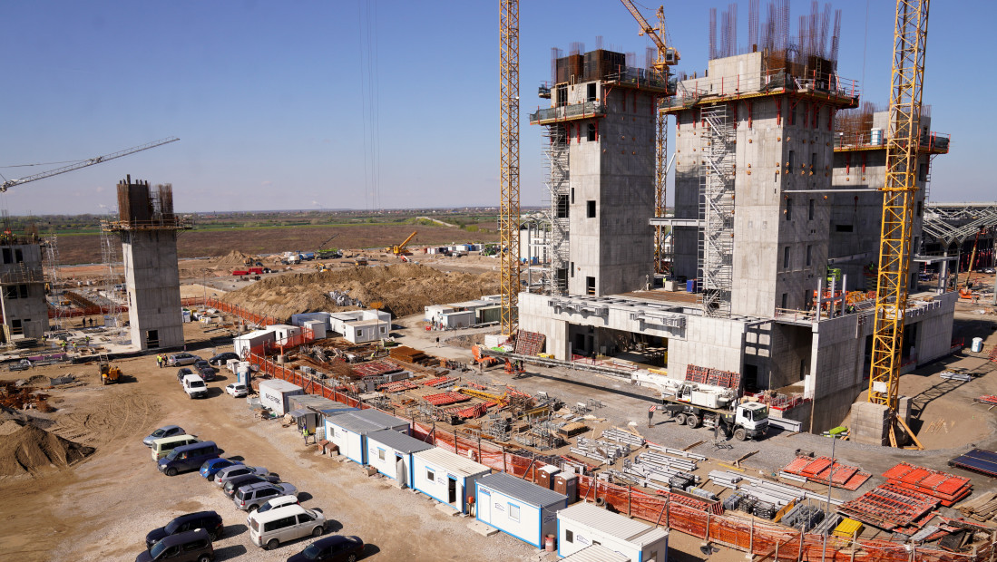 Vučić: Na gradilištu Ekspa radi veliki broj stranih radnika, nema dovoljno domaćih