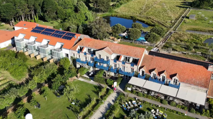 Volite li kišu dok ste na odmoru? Francuski hotel daje popust, evro manje za svaki milimetar kiše koja padne