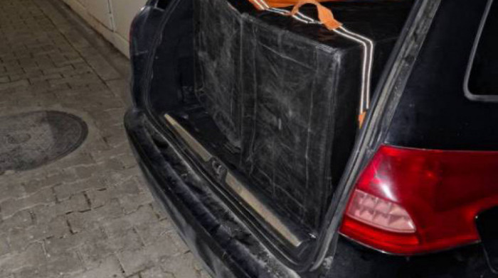 Hapšenje na Preševu: Sprečen šverc akcizne robe, šteta preko 1,3 miliona dinara