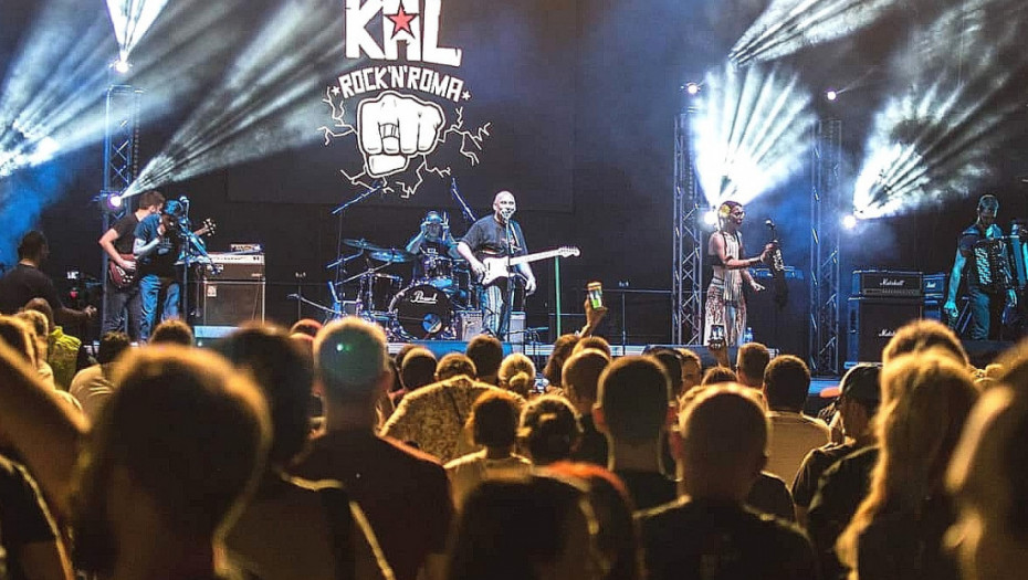 Grupa Kal sa novim pesmama u Sokoj klubu: "Igramo se novim formama, pomeramo granice, ali ne zaboravljamo ko smo"