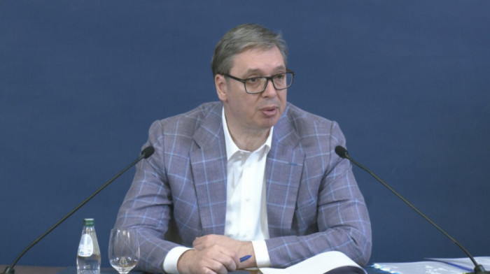 Vučić danas nastavlja konsultacije sa predstavnicima SNS i Udruženog sindikata Sloga