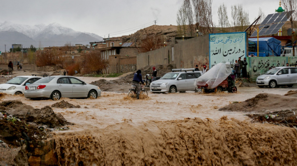 Najmanje 22 osobe poginule u poplavama i klizištima u Avganistanu za 24 sata