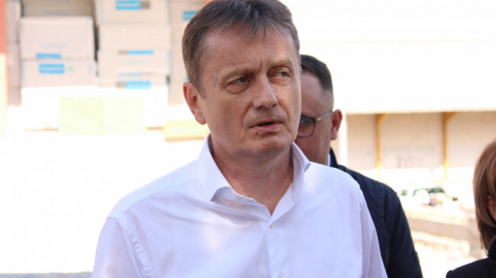 Glišić: U rekonstrukciju škole u Gajdobri država investira 721 milion dinara