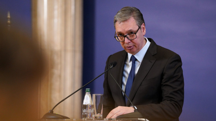 Potpisan Ugovor između RFZO i AstraZeneke o novim inovativnim lekovima, Vučić: Veliki dan za zdravstvo