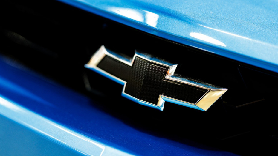 General Motors opozvao više od 270.000 vozila u SAD zbog problema sa rikverc kamerom