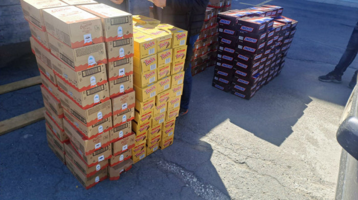 "Slatka" zaplena u selu Zlatare vredna preko 3 miliona: Nađen pun kombi poznatih čokoladica