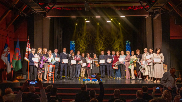 Macura u Kragujevcu povodom dana Roma: Maloletnički brakovi jedan od ključnih izazova