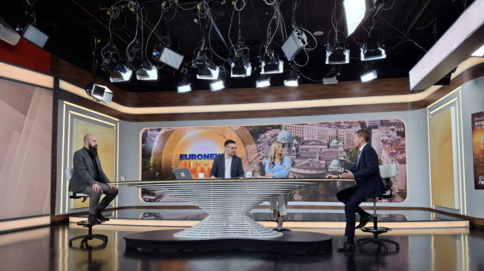 "Ko god je prihvatio pruženu ruku, osuđen je od svojih": Kako funkcioniše dijalog u srpskom društvu