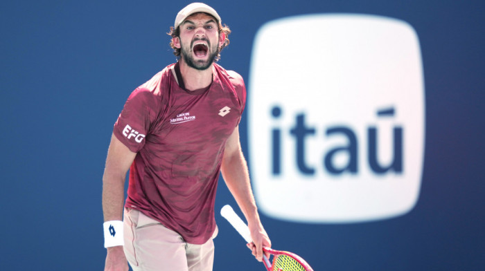 Velentin Vašero u polufinalu Monte Karla čeka Karlosa Alkaraza