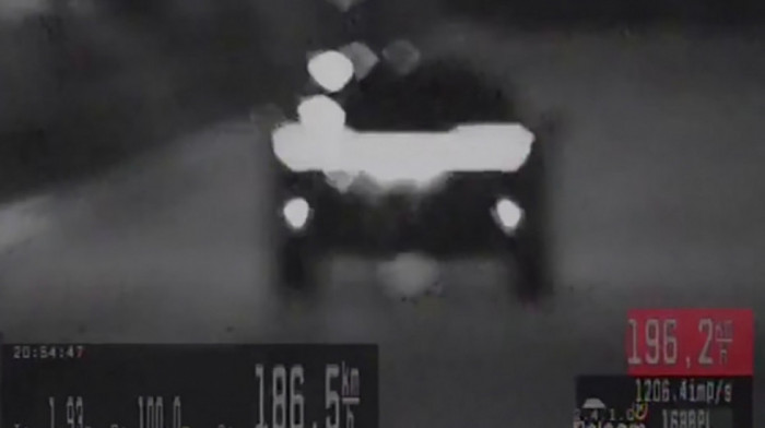 Kod Surčina vozio 196 kilometara na čas bez vozačke dozvole: Policija isključila vozača iz saobraćaja (VIDEO)