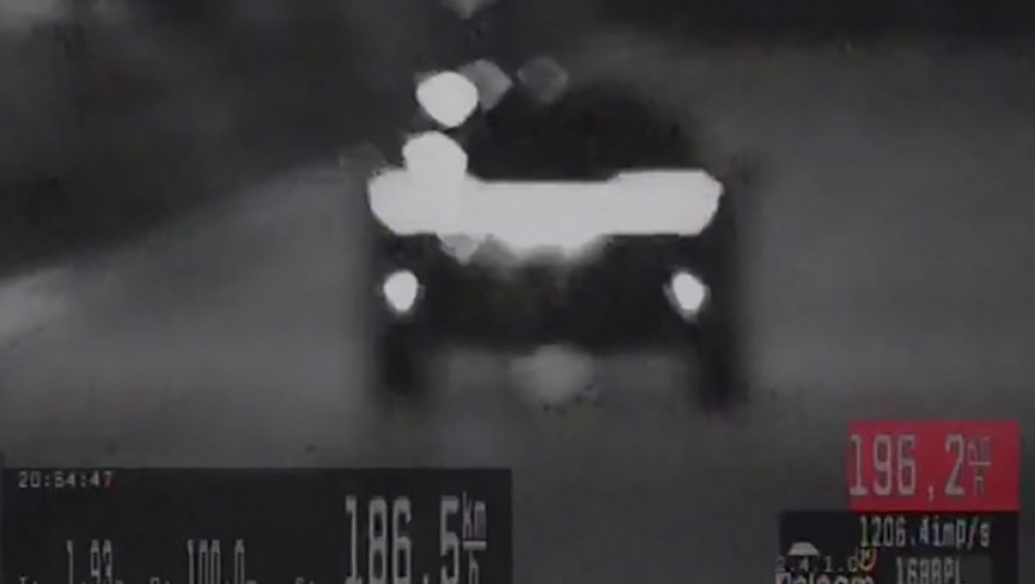 Kod Surčina vozio 196 kilometara na čas bez vozačke dozvole: Policija isključila vozača iz saobraćaja (VIDEO)
