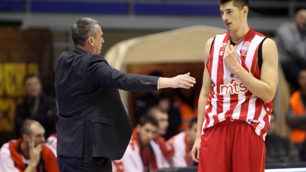 Mitrović "bocnuo" Radonjića: Sada je i on osetio svoj otrov...