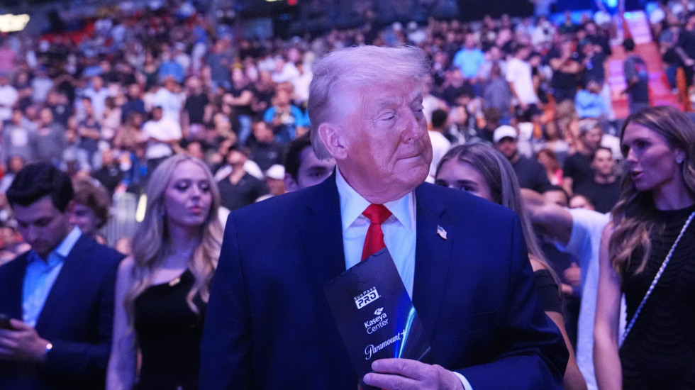 Tramp ponovo zapretio da će onesposobiti iranske elektrane i mostove: Iran će brzo i lako pasti