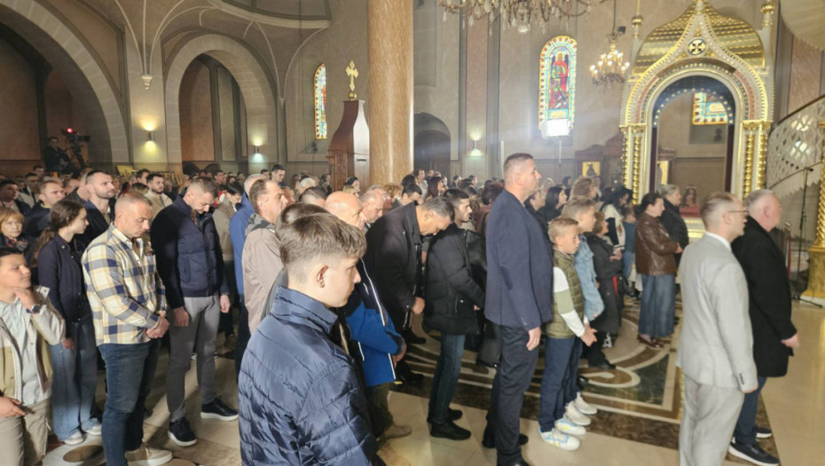 U BiH i RS obeležen Uskrs, mitropolit Hrizostom služio u Sabornom hramu u Sarajevu