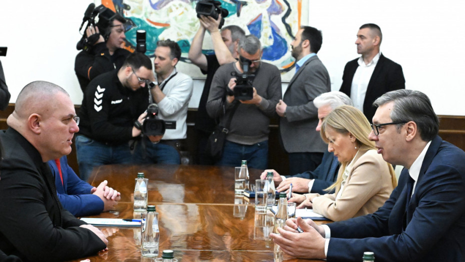 Vučić nastavlja konsultacije sa predstavnicima stranaka: Dolaze Alternativa za promene i Ujedinjena seljačka stranka