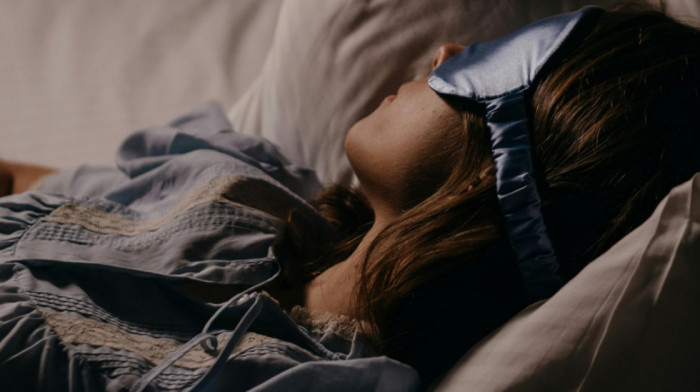 Paradoks spavanja: Da li se mozak zaista odmara samo kada "ćuti"?