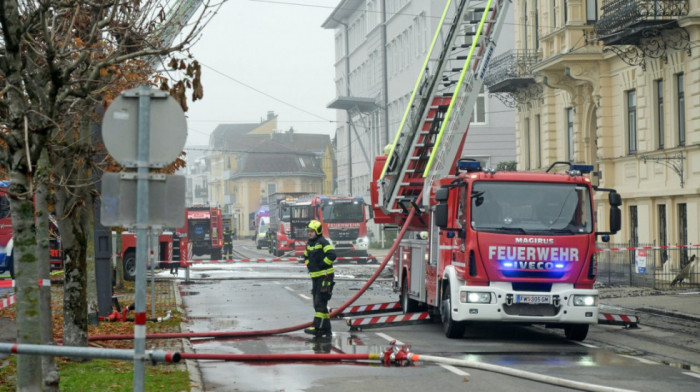 Sedam osoba povređeno u požaru u luksuznom hotelu na zapadu Austrije