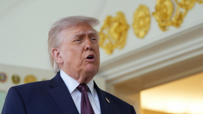 Tramp: Papi treba reći da je Iran ubio 42.000 nevinih demonstranata