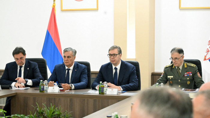 Počeo sastanak u Generalštabu: Vučić sa najvišim rukovodstvom Ministarstva odbrane i Vojske