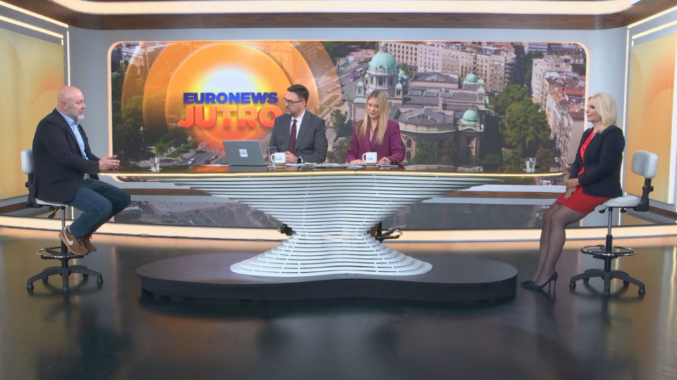 Mihajlović i Lakić za Euronews Srbija: Gde je Srbija nakon godinu dana rada Vlade Đure Macuta?