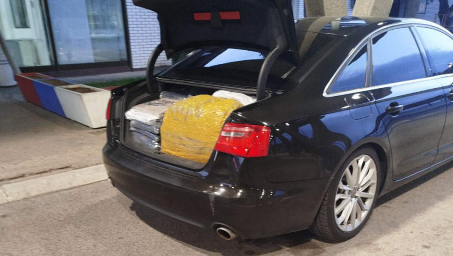 Policija zaplenila brendiranu robu u Pirotu, Jagodini i Pančevu: Četvoro dobilo krivične prijave (FOTO)