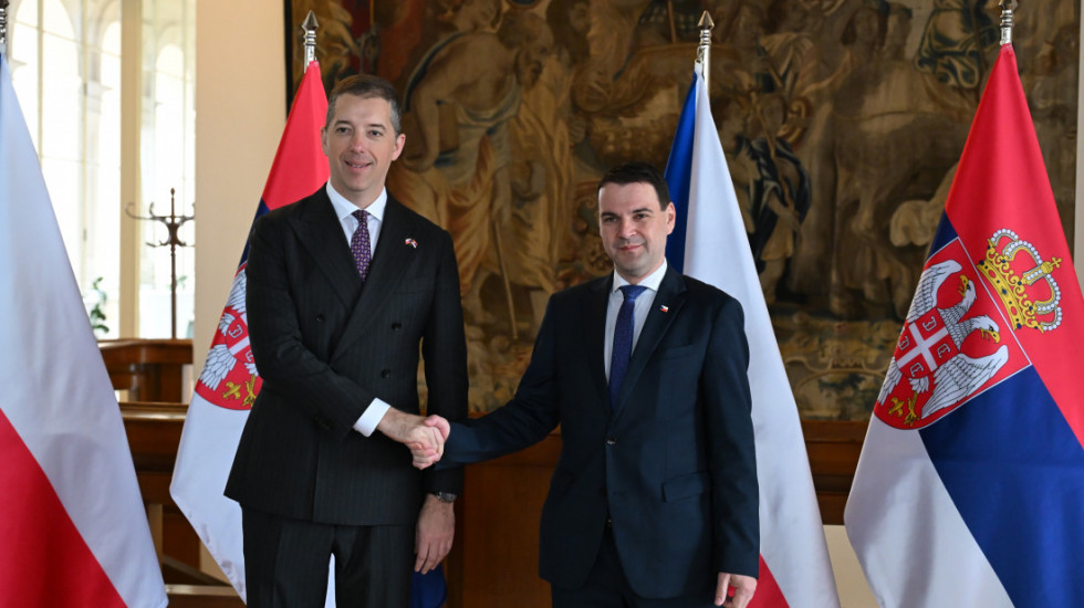 Đurić u Pragu sa Macinkom: Češka preispituje stav o priznanju Kosova, veze sa Olbrajt uticale na priznanje