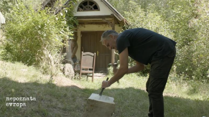 U rukama Dragana Jovićevića Macole od odbačenog drveta i metala nastaju skulpture od kojih zastaje dah (VIDEO)