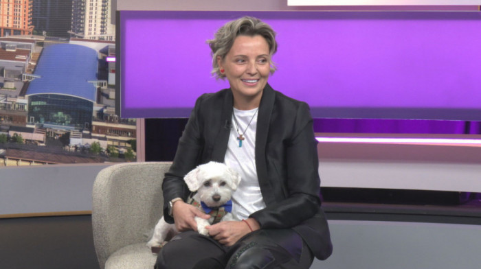 Alexa Aleksić - frizerka koja besplatno šiša najugroženije i pomaže napuštenim životinjama