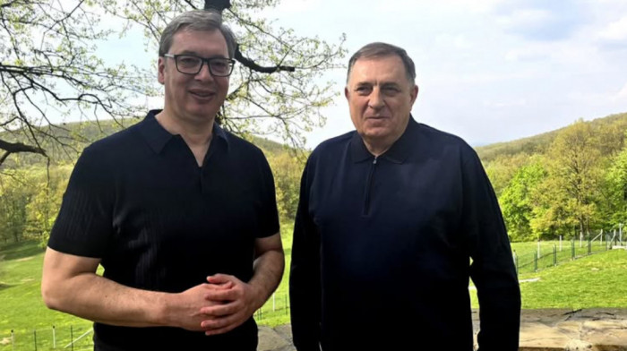 Vučić sa Dodikom o strateškim pitanjima od značaja za Beograd i Banja Luku
