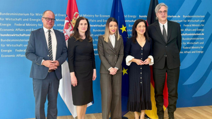 Mesarović i Čadež sa nemačkom ministarkom o problemima profesionalnih vozača