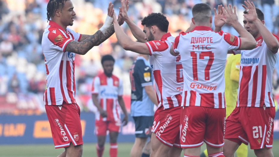 Ništa od derbija: Zvezda "pokerom" ispratila Vojvodinu i prišla na korak od titule