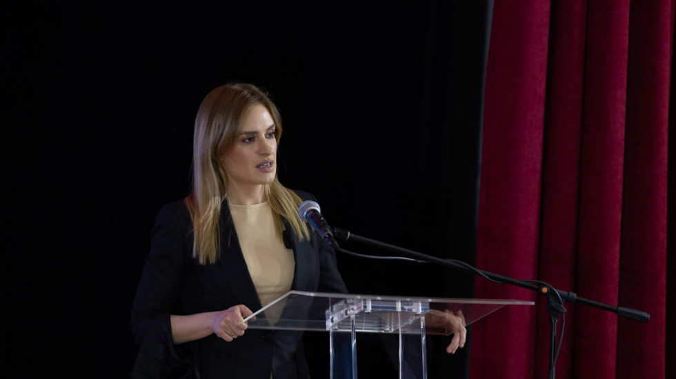 Đurđević Stamenkovski: Srbija beleži mali bejbi-bum, rođeno 877 beba više