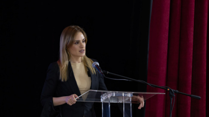 Đurđević Stamenkovski: Srbija beleži mali bejbi-bum, rođeno 877 beba više