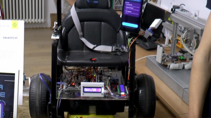 Mladi inovatori iz Čačka osvajaju nagrade: Posebno priznanje za pametna invalidska kolica